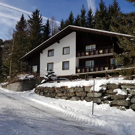 Der Kristall By Globalimmoservice Apartmán *